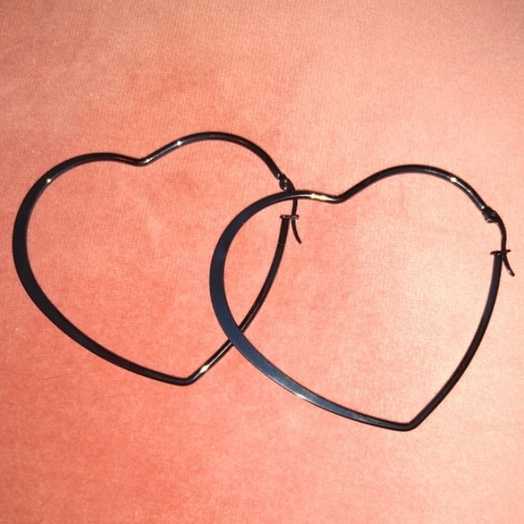 Minimalist Black Heart Shaped Hoops Large Hoop Earrings Big Goth Glam Hearts - Picture 3 of 7